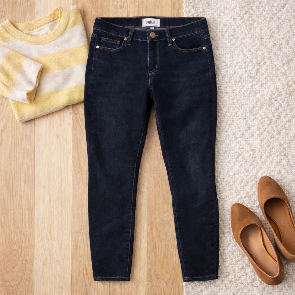 Paige Jeans Verdugo Crop Style Dark Wash Size 31